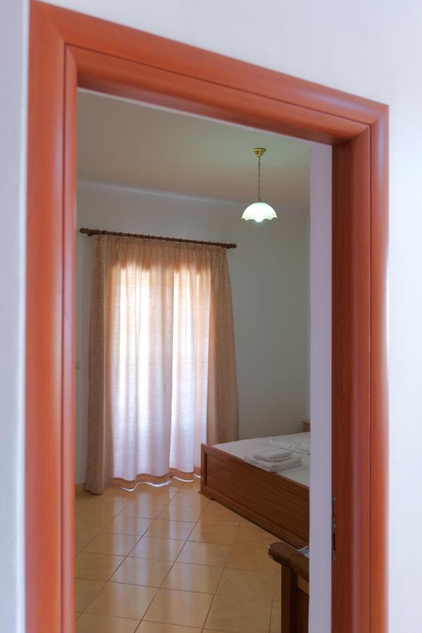 Pellumb Apartments Ксамил Экстерьер фото
