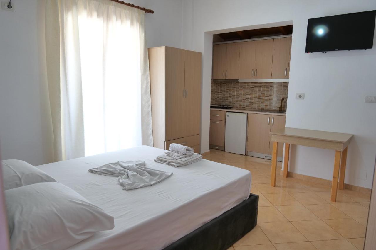 Pellumb Apartments Ксамил Экстерьер фото