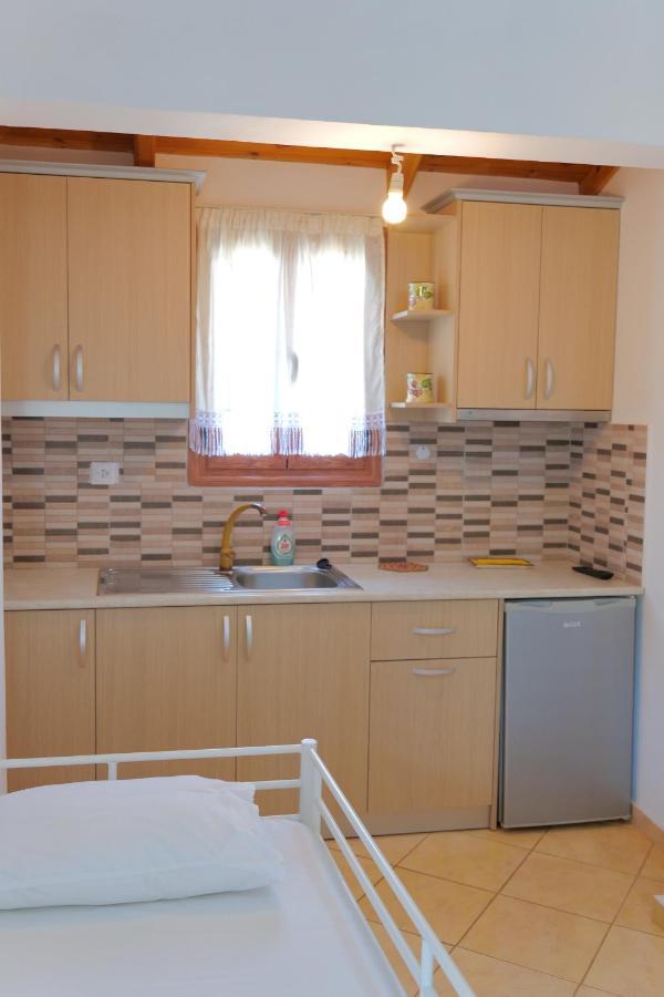Pellumb Apartments Ксамил Экстерьер фото